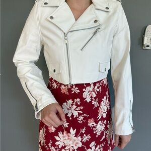 White Cropped Jacket – Size Large (Never Worn)